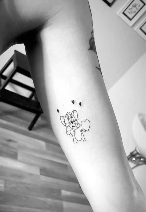 Tom E Jerry Tattoo, Tom Y Jerry Tattoo, Tom And Jerry Tattoos, Tom And Jerry Tattoo Ideas, Flash Tattoo Disney, Tom And Jerry Tattoo, Tom Tattoo, Bahia Time, Jerry Tattoo