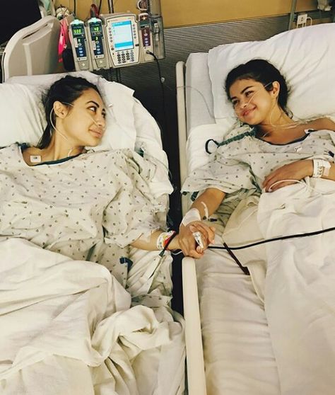 Friends in a hospital holding hands ... pushing each other hold on Francia Raisa, Selena Selena, Photography Magazine Cover, Marie Gomez, Best Friend Goals, Runway Models, Friend Photos, Marie Claire, Lady Gaga