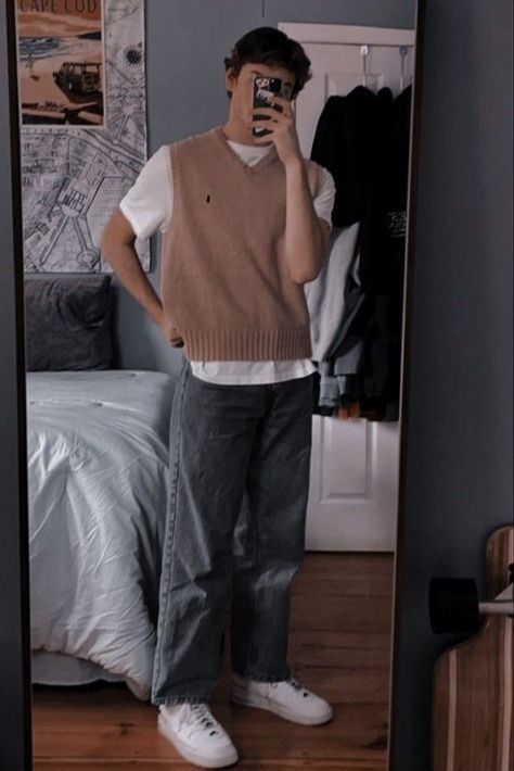 Simple Male Outfits, Mens Comfy Outfits, Aesthetic Comfy Outfits, Soft Boy Aesthetic Outfits, Outfits For Males, Male Outfits Aesthetic, Boys Aesthetic Outfits, Aesthetic Male Outfits, Soft Boy Aesthetic