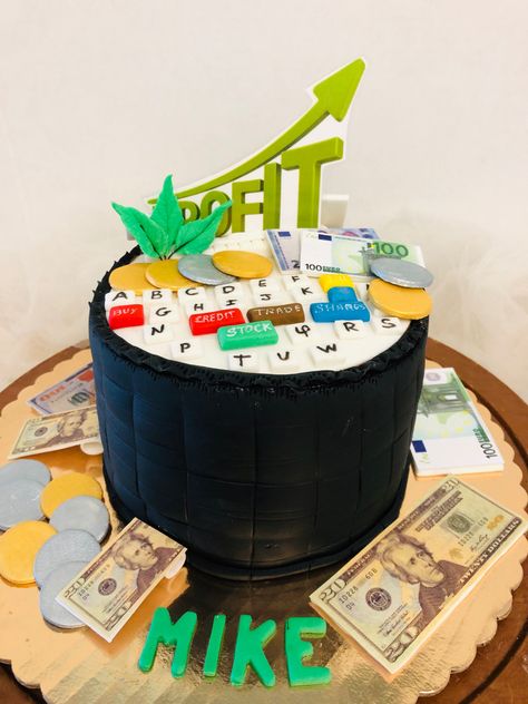 Birthday Cakes For Bankers, Stock Market Cake Design, Finance Cake Ideas, Cake For Chartered Accountant, Bitcoin Cake For Men, Cake Stock, Dad Birthday Cakes, 26th Birthday, Dad Birthday