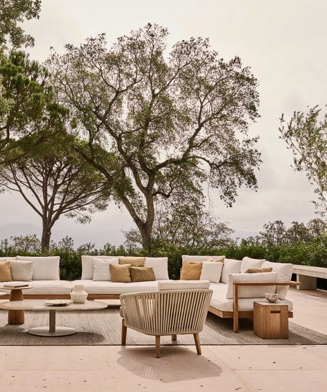 Pure Outdoor Collection by Tribù Luxury Terrace Design, Terrace Furniture Outdoor, Lounge Exterior, Luxury Terrace, Terrace Design Ideas, Nordic Sofa, Terrace Furniture, Patio Terrace, Clothing Store Interior