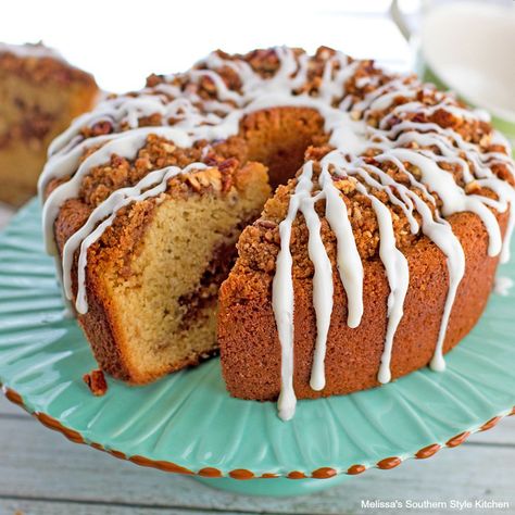 Cinnamon Streusel Coffee Cake - melissassouthernstylekitchen.com Blueberry Crumble Coffee Cake, Cinnamon Streusel Cake, Bundt Cake Mix, Coffee Cake Bundt, Cinnamon Streusel Coffee Cake, Pecan Coffee Cake, Recipes Using Cake Mix, Cake Portions, Cream Cheese Coffee Cake