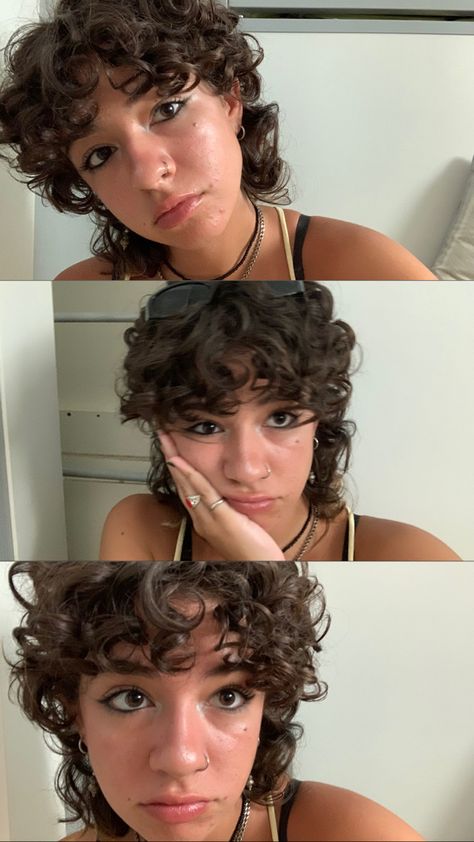 Short Curly Hair On Round Faces, Short Wavy Hair Plus Size, Curly Bixie 90s, Curly Wolf Cut Hair Short, Punk Curly Hairstyles, Curly Micro Bob, Alternative Curly Haircut, Curly Hair Pixie Cut Round Faces, Queer Curly Haircut