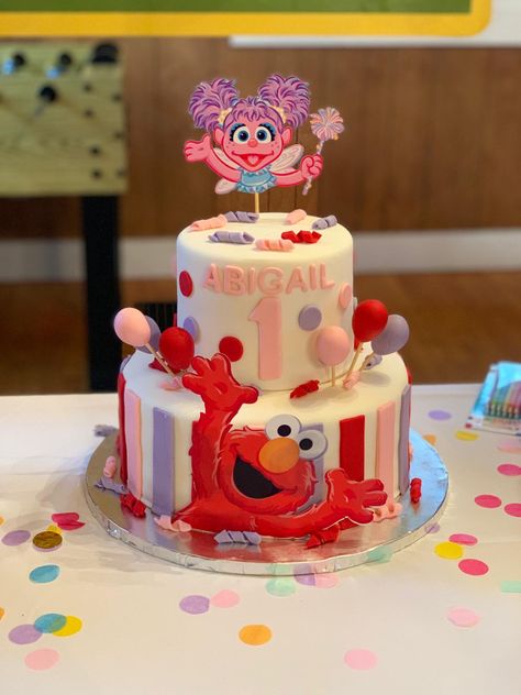 Abby Cadabby and Elmo Cake Idea Sesame Street Birthday Pink Elmo Birthday Cake, Abby Cadabby Smash Cake, Elmo Abby Birthday Cake, Abby Cadabby And Elmo Party Ideas, Abby Sesame Street Birthday Party, Abby Cadabby And Elmo Birthday Party Ideas, Elmo And Abby Cadabby Cake, Elmo And Abby Birthday Party Girl, Elmo And Friends Birthday Party