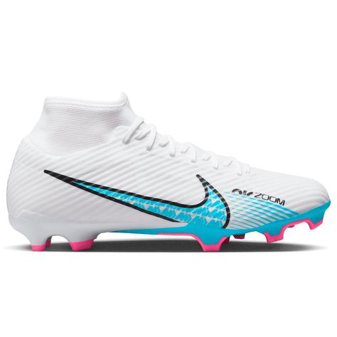 Soccer Cleats Nike Mercurial, Womens Soccer Cleats, Best Soccer Cleats, Nike Football Boots, Futsal Shoes, Shoe Technology, Nike Boots, Soccer Boots, Nike Mercurial