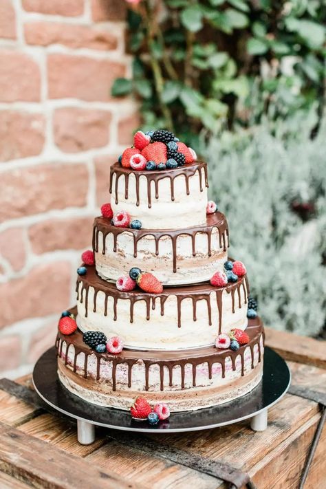 Vow Renewal Cake Ideas, Rustic Wedding Cake Ideas, 30th Wedding Anniversary Cake, Rustic Birthday Cake, Vow Renewal Cake, Crazy Wedding Cakes, Wedding Cake Pearls, Wedding Anniversary Cakes, Fondant Wedding Cakes