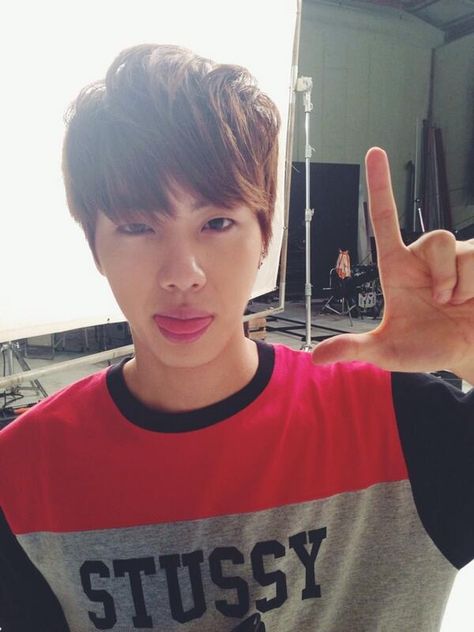 Bts Predebut, Seokjin Bts, Worldwide Handsome, Bts Twt, Bts Jin, Bts Photo, Bts Funny, Kim Seokjin, Bangtan Sonyeondan