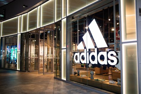 Adidas Pacific Fair – where design vision is actualised into reality, and a perfect example of how collaborative design can operate effortlessly from anywhere in the world through only zoom meetings and calls. Sport Shop, Sports Shops, Facade Design, Zombie, Showroom, Adidas, Interior Design, The World, Design