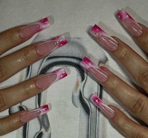 Hot Pink Vacation Nails, Pink Airbrush Nails, French Manicure Acrylic Nails, Gel Toe Nails, Airbrush Nails, French Tip Acrylic Nails, Classy Acrylic Nails, Pretty Gel Nails, Acrylic Nails Coffin Pink