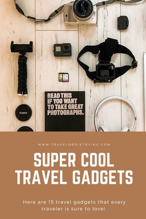 15 travel gadgets that every traveler is sure to love! Travel Gadgets Long Flights, Best Travel Gadgets, Best Travel Gifts, Travel Tech, Travel Camera, Eco Friendly Travel, Travel Gadgets, Travel App, Travel Items