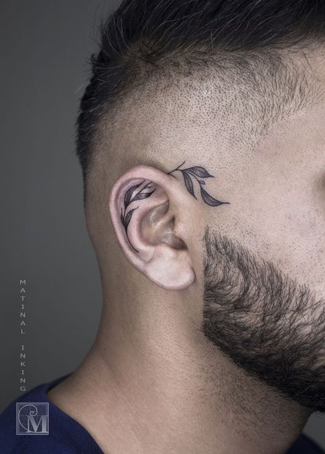 Mens Ear Tattoo Ideas, Ear Tatoos Man, Men’s Ear Tattoo, Simple Ear Tattoos, Men Ear Tattoo, Small Face Tattoo Men, Behind The Ear Tattoo Ideas For Men, Small Ear Tattoos, Tattoo Oreille