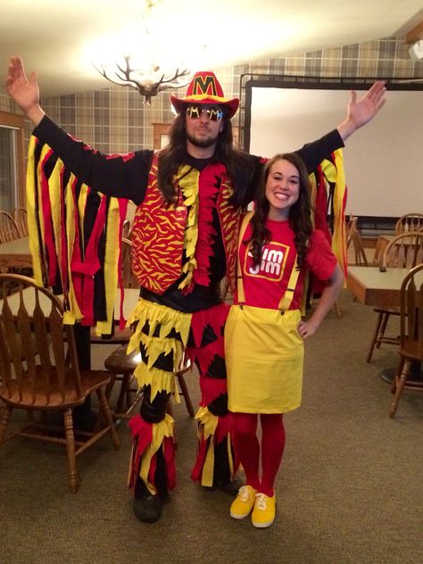 Homemade Macho man and slim Jim Halloween costumes Slim Jim Costume, Jim Carey Costume, Couples Wrestling Costumes, Wwe Couples Costumes, Acdc Costume, Inappropriate Halloween Costumes, Wwe Halloween, Wwe Costumes, Faun Costume