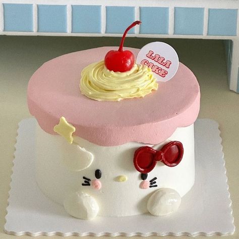 Hello Kitty Cake Design, Aesthetic Sanrio, Hello Kitty Birthday Cake, Kitty Cake, Elegant Birthday Cakes, Funny Birthday Cakes, Mini Cakes Birthday, Cartoon Cake, Hello Kitty Cake