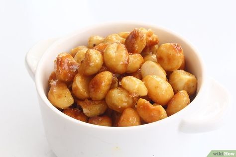 How To Roast Macadamia Nuts Recipe, Roasted Macadamia Nuts Recipes, Macadamia Recipes, November Food, Macadamia Nut Recipes, Magical Food, Celebration Food, Hand Food, Clean Treats