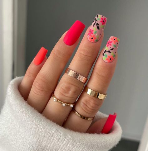 Amanda Sudół 💎 on Instagram: “❤️🔥❤️🔥❤️ @indigonails : bad icon , Dynamite , Neonidas , greensetter , black poison ❤️🔥 #indigonails #neonnails #orangenails…” Bright Floral Nails, Bright Flower Nails, Floral Summer Nails, Bright Spring Nails, Spring Nails Bright, Floral Nail Art Designs, Fruit Designs, Summer Nail Designs, Indigo Nails