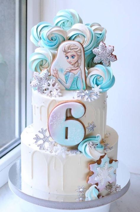 Marvel Birthday Cake, Frozen Birthday Decorations, Frozen Birthday Party Cake, Frozen Themed Birthday Cake, Elsa Cake Frozen, Frozen Bday Party, Disney Frozen Birthday Party, Elsa Cakes, Disney Frozen Birthday