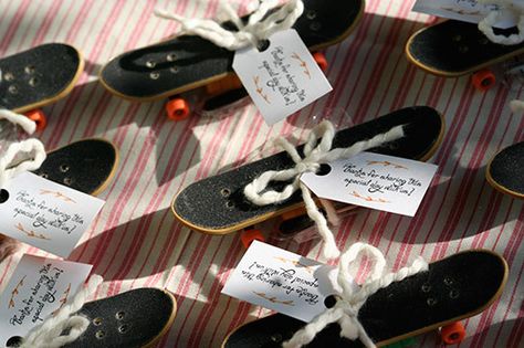 ... Tech Deck Birthday Party Ideas, Skateboarding Party Ideas, Tech Deck Birthday Party, Skater Party Ideas, Skateboard Birthday Party Decoration, Skateboard Wedding Ideas, Wedding Skateboard, Skateboarding Wedding, Skateboard Party Ideas