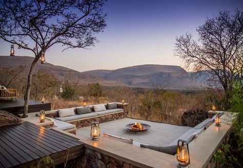 African Lodge, Lodges South Africa, African Safari Lodge, Bush Lodge, Lodge Ideas, Luxury Safari Lodge, Lodge Design, Covered Patios, Forest Habitat