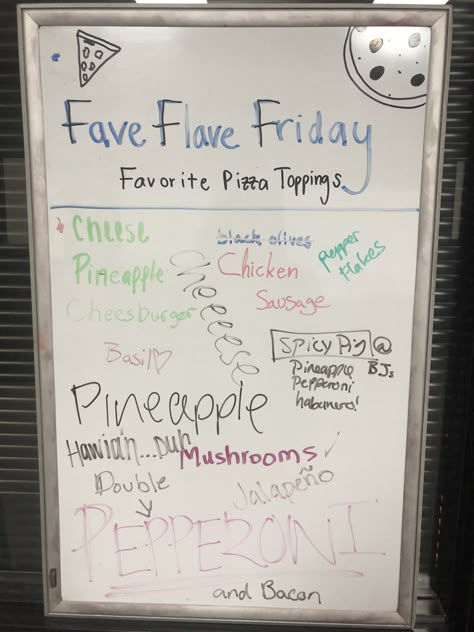 #whiteboardactivity #whoteboard #classroom #activity Friday Question Of The Day Classroom, Friday Fun Day Activities Classroom, Friday Whiteboard Question, Work White Board Ideas, Friday Whiteboard, Morning Questions, White Board Messages, Whiteboard Activities, Whiteboard Questions