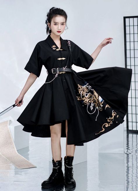 New Release: 【-Jumping Through The Gate-】 #QiLolita Embroidered OP Dress

◆ Shopping Link >>> https://lolitawardrobe.com/jumping-through-the-gate-qi-lolita-embroidered-op-dress_p7409.html
◆ Limited Quantity!!! Techwear Dress, Japanese Dress Modern, Chinese Dress Modern, Chinese Princess Dress, Chinese Fancy Dress, Dragon Embroidery, Chinese Fashion Street, Chinese Style Dress, Op Dress