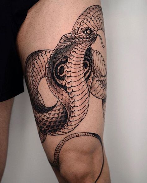 Hoon_unco on Instagram: ". Egyptian cobra Thank you @nazkato_ . @frame.seoul" Above The Knee Tattoo Men, Knee Tattoo Men, Above The Knee Tattoo, The Knee Tattoo, Cobra Tattoo, Pink Tattoo, Egypt Tattoo, Snake Tattoo Design, Egyptian Tattoo