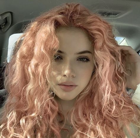 Curly Pink Hair Aesthetic, Curly Light Pink Hair, Pink Light Hair, Pastel Curly Hair, Pastel Pink Curly Hair, Pink Mauve Hair, Light Pink Curly Hair, Natural Pink Hair, Wavy Pink Hair