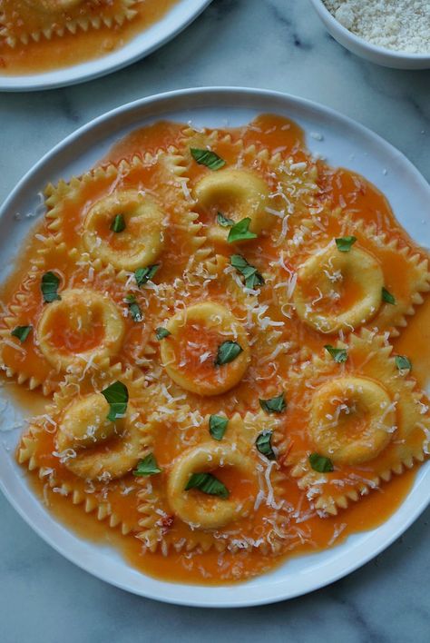 Smoked Gouda Ravioli with Roasted Cherry Tomato Butter Tomato Ravioli, Aesthetic Pasta, Kitchenaid Pasta, Semolina Flour, Tomato Butter, Pasta Roller, Lunch Dinner Ideas, Fast Dinner, Roasted Cherry