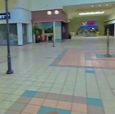 liminal spaces - mall Dead Malls, Dreamcore Aesthetic, Weirdcore Aesthetic, Am I Dreaming, Nostalgic Pictures, Nostalgia Aesthetic, Nostalgia Core, Liminal Space, Liminal Spaces