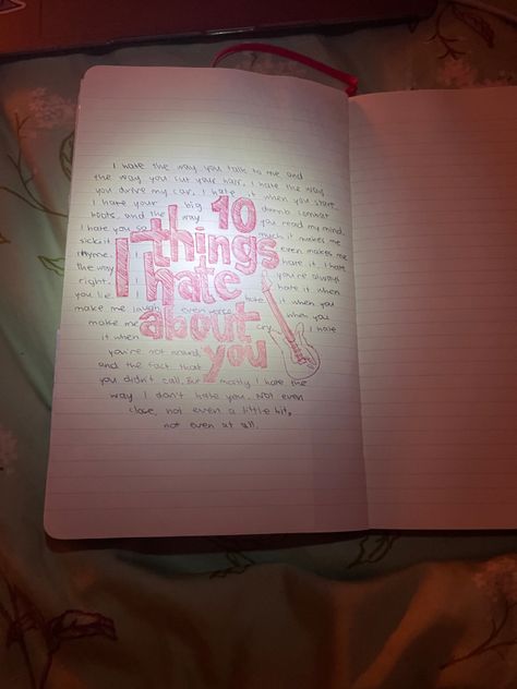 Kat Stratford Books, Kat Stratford Drawing, Coquette Diary, Kat Stratford, 10 Things I Hate About You, You Make Me Laugh, Journal 3, Journal Inspo, Note Book