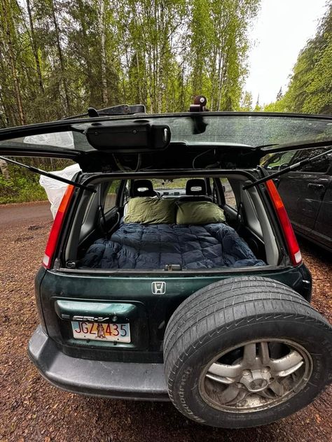 Toyota Rav4 Camper Conversion, Honda Crv Overland, Honda Crv Car Camping, Suv Van Life, Crv Aesthetic, Honda Crv Camping, Subaru Outback Mods, Honda Crv Aesthetic, 1999 Honda Crv