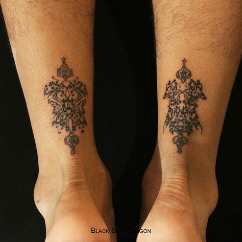 Persian Rug Tattoo, Pakistani Tattoo, Persian Calligraphy Tattoo, Farsi Tattoo, Persian Tattoo, Pakistani Art, Calligraphy Tattoo, Persian Calligraphy, Tree Of Life Tattoo