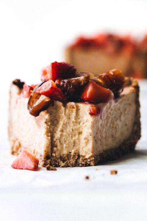 A rich, dairy-free baked cheesecake with a gluten-free "graham cracker" crust and creamy coconut yogurt filling. Tangy, decadent, and sweetened naturally! #vegan #glutenfree #medjooldates #cheesecake #dessert #healthyrecipes Date Cheesecake, Feasting On Fruit, Dairy Free Cheesecake, Gluten Free Graham Crackers, Baked Cheesecake, Healthy Cheesecake, Gluten Free Crust, Hazelnut Cake, Dairy Free Yogurt