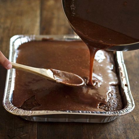 Chocolate Oatmeal Cake, Chocolate Syrup Cake, Homemade Chocolate Frosting, Syrup Cake, Coca Cola Cake, Cola Cake, Oatmeal Cake, Chocolate Oatmeal, Best Chocolate Cake