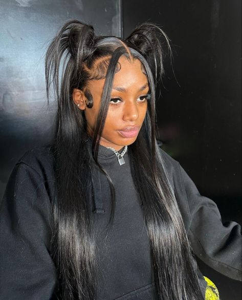 90s Wig Hairstyles, Half Up Half Down Hair Black Women 90s, Two Ponytails Half Up Half Down 90s, Wig Hairstyles Side Part, Half Up Half Down Spiky Bun Black Women, Y2k Wig Hairstyles, 90s Half Up Half Down Hair With Swoop, Y2k Ponytail Hairstyles For Black Women, Rockstar Wig Hairstyles