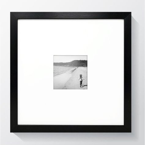 Picture Frame Homemade Frames, Stylish Photo Frames, Black Photo Frames, Mirrored Picture Frames, Photo Wall Gallery, Hanging Picture Frames, Grain Texture, Black Picture, Photo Display