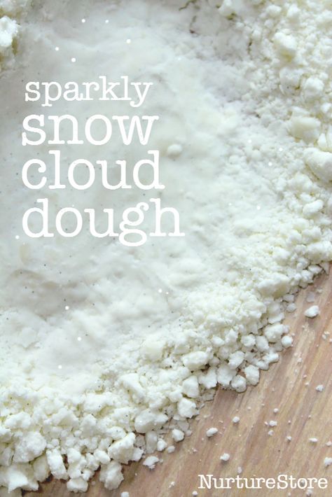 Eyfs Winter, Prek Sensory, Winter Sensory Play, Cloud Dough Recipe, Cloud Dough Recipes, Homemade Snow, Sensory Play Activities, Winter Sensory, Snow Play