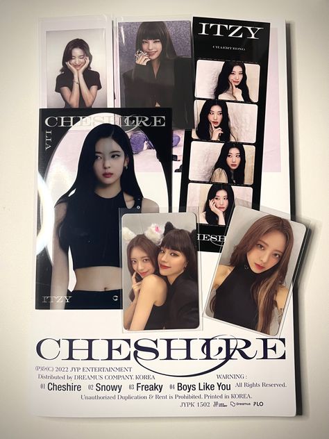 Itzy Album Collection, Itzy Collection, Carol Core, Cheshire Itzy, Packing Photocard, Itzy Cheshire, Kpop Freebies, Photocard Collection, Kpop Albums