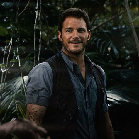 Chris Pratt Passengers, Chris Pratt Jurassic World, Owen Grady Jurassic World, Owen Jurassic World, Jurassic World Chris Pratt, Jurasic Word, Jurassic Movies, Actor Chris Pratt, Owen Grady