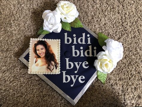 Graduation Cap Selena 🌹 #selena #graduation #cap My Why Graduation Cap, Selena Graduation Cap, Selena Quintanilla Makeup, Graduation Hats, Selena Selena, Graduation Cap Decoration Diy, Selena Pictures, Hispanic Aesthetic, High School Graduation Cap