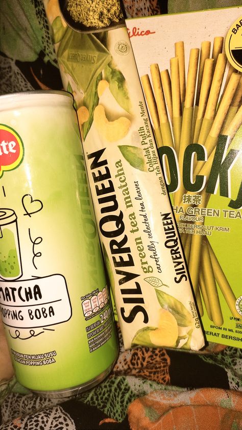 Pap Matcha, Matcha Drink Aesthetic, Thai Snacks, Matcha Aesthetic, Food Business Ideas, Matcha Drink, Story Ideas Pictures, Flavored Tea, Kawaii Food