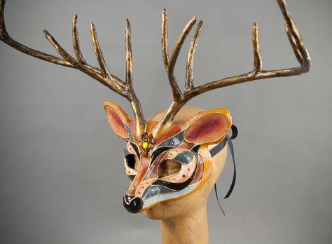 @eriksinspiration on Instagram: “#deer #antlers #buck #stag #cirquedusoleil #mask #artist #papermache #sculpture #wildlife #masquerade #costume #cosplay #larp #instaart…” Forest Masquerade, Deer Mask Drawing, Animal Masquerade, Deer Therian Mask Ideas, Deer Masquerade Mask, Deer Mask Masquerade, Animal Masks Masquerade, Deer Therian Mask, Masquerade Mask Deer