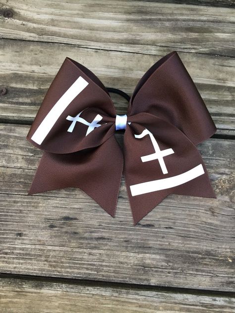 Cheer Bow Ideas, Football Hair Bows, Football Hair, Cheerleading Bows, Strip Clubs, Cheerleading Hairstyles, Football Cheer, Cheer Ideas, Cheer Hair