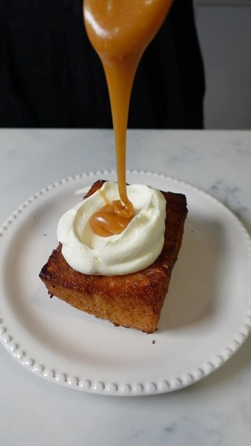 Montana Hughes on Instagram: "HONEY BUTTER TOAST 🍯🧈🍞

Caramel is @montanastable_ Hazelnut Caramel xx

2 thick slices of bread, crusts removed
80g butter, softened
¼ cup brown sugar
2 tbsp honey
Pinch of salt

Mix together all the ingredients for the honey spread. Spread a generous layer onto each side of the bread, including the edges.
Bake in a 180C oven for around 10 minutes, flip and repeat on the other side.
Set aside for 10 minutes before servings." Butter Toast, Honey Butter, Slice Of Bread, Pinch Of Salt, Hazelnut, The Other Side, Brown Sugar, Montana, Caramel