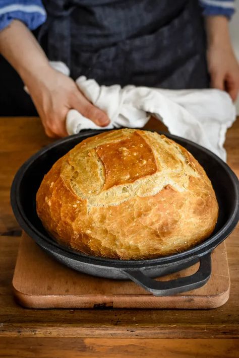 Overnight no-knead Bread