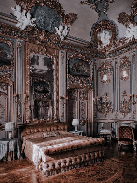 Royal Room, Castle Rooms, Victorian Age, Luxury Bedrooms, She Is The One, Castle Aesthetic, Victorian Aesthetic, Modern Luxury Bedroom, Fotografi Vintage