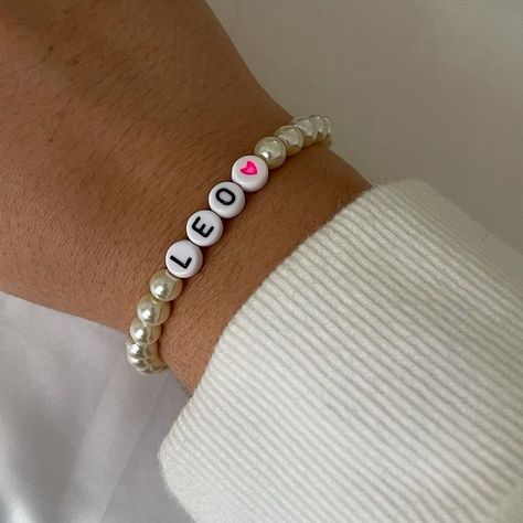 Leo Aesthetic, Bracelet With Name, Cristal Bracelet, Leo Star Sign, Leo Star, Beaded Jewelry Bracelets, Beaded Jewellery, Leo Zodiac, Star Sign