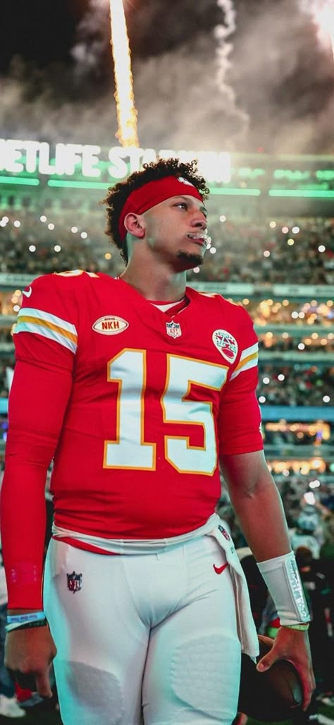 Patrick Mahomes Wallpaper Iphone, Patrick Mahomes Aesthetic, Chiefs Wallpaper Iphone, Patrick Mahomes Wallpaper, Kansas City Chiefs Wallpaper, My Lucky Numbers, Kansas City Nfl, Pat Mahomes, Chiefs Wallpaper