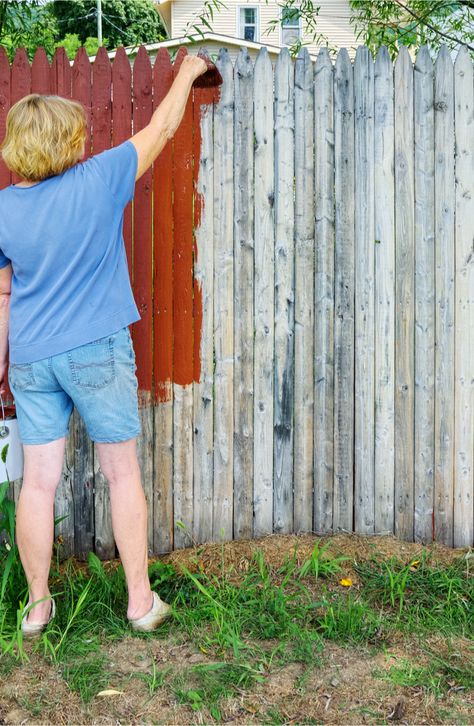 How to Paint a Fence--Fast! | How To Build It Painted Wood Fence, Fence Painting, Using A Paint Sprayer, Fence Boards, Horizontal Fence, Fence Slats, Types Of Fences, Old Fences, Privacy Fences