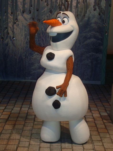 Frozen Fun with Olaf Disney Visa Card, Disney Project Life, Disney Parade, Disney World Christmas, Frozen Christmas, Disney World Characters, Very Merry Christmas Party, Disney Blog, Disney World Magic Kingdom