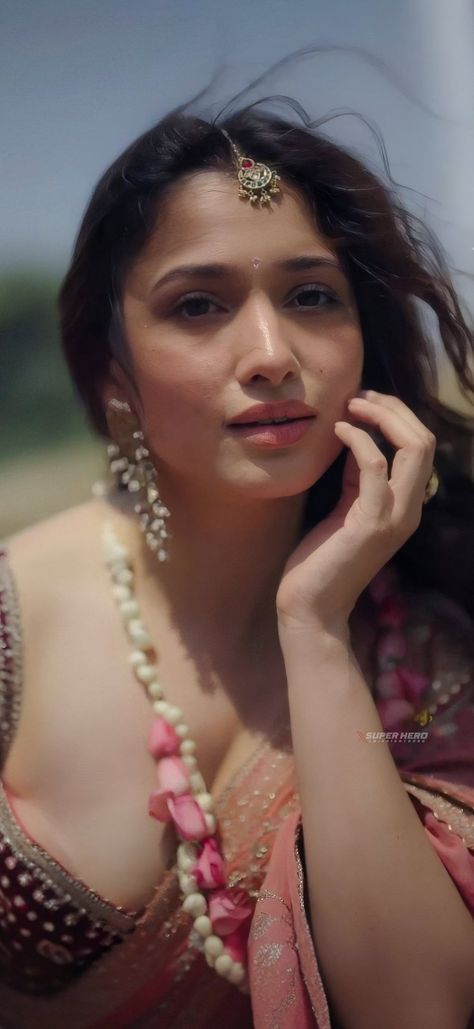 Tamannaah Face, Tammanah Hd Pics, Tamanna Hd Images, Bollywood Women, Allu Arjun Hairstyle, Tamanna Bhatia, Actress Hairstyles, Actress Without Makeup, Arabian Beauty Women